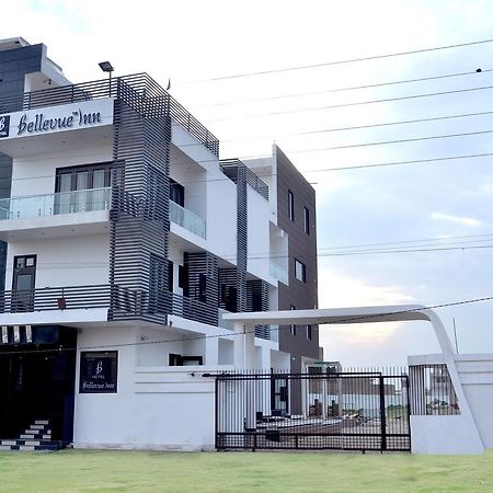 Hotel Bellevue Inn Gangānagar Zewnętrze zdjęcie