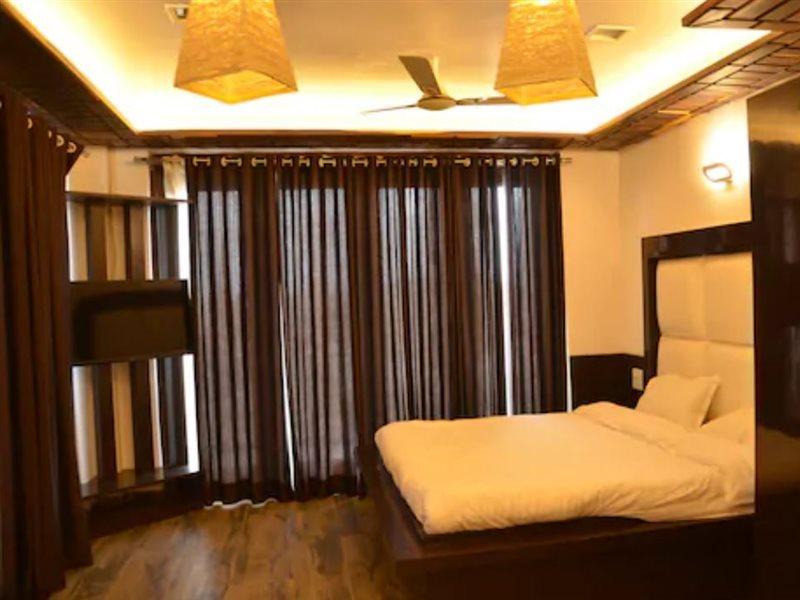 Hotel Bellevue Inn Gangānagar Zewnętrze zdjęcie