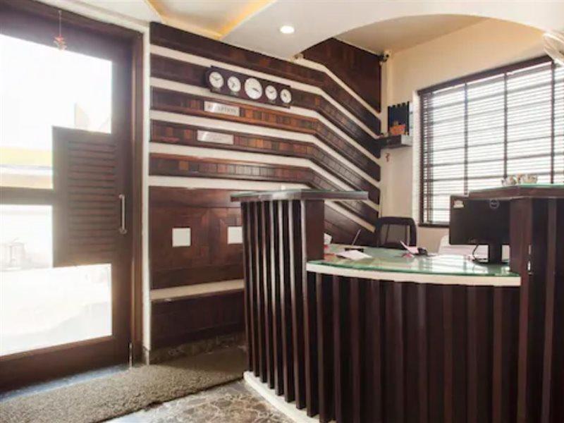 Hotel Bellevue Inn Gangānagar Zewnętrze zdjęcie